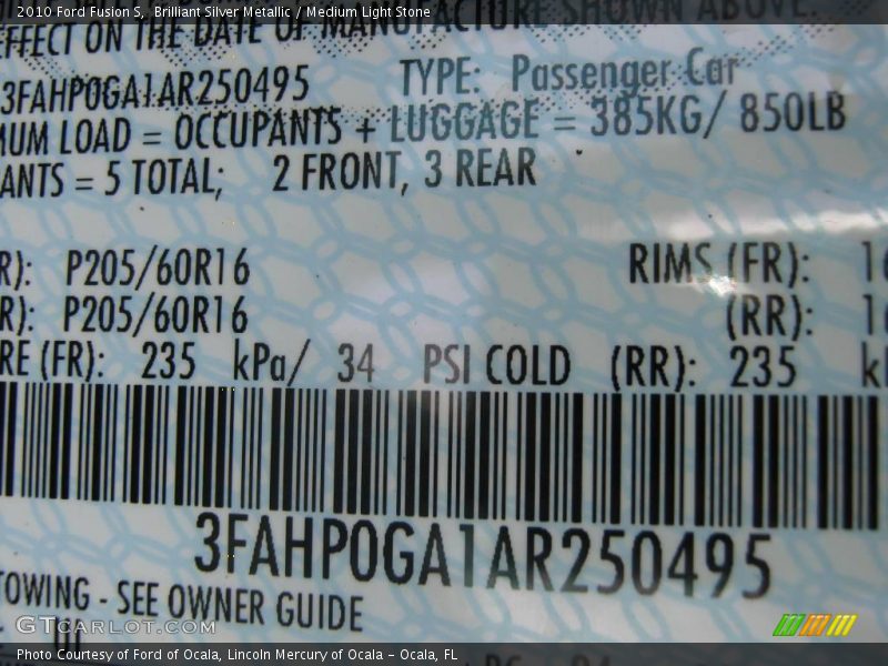Brilliant Silver Metallic / Medium Light Stone 2010 Ford Fusion S