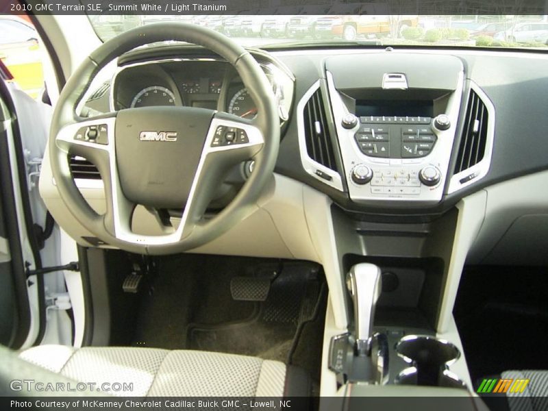 Summit White / Light Titanium 2010 GMC Terrain SLE