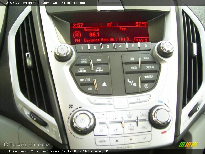Summit White / Light Titanium 2010 GMC Terrain SLE