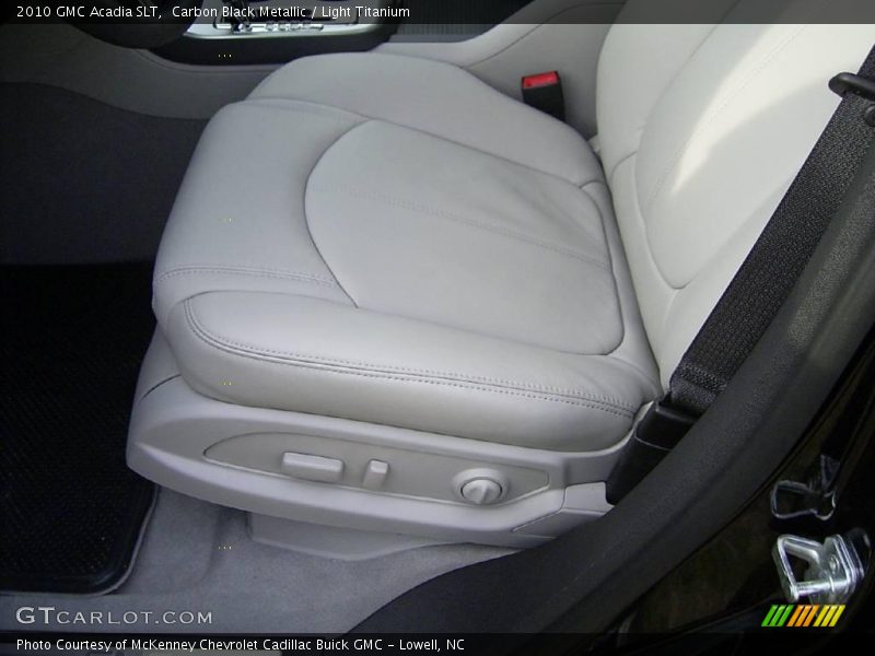 Carbon Black Metallic / Light Titanium 2010 GMC Acadia SLT