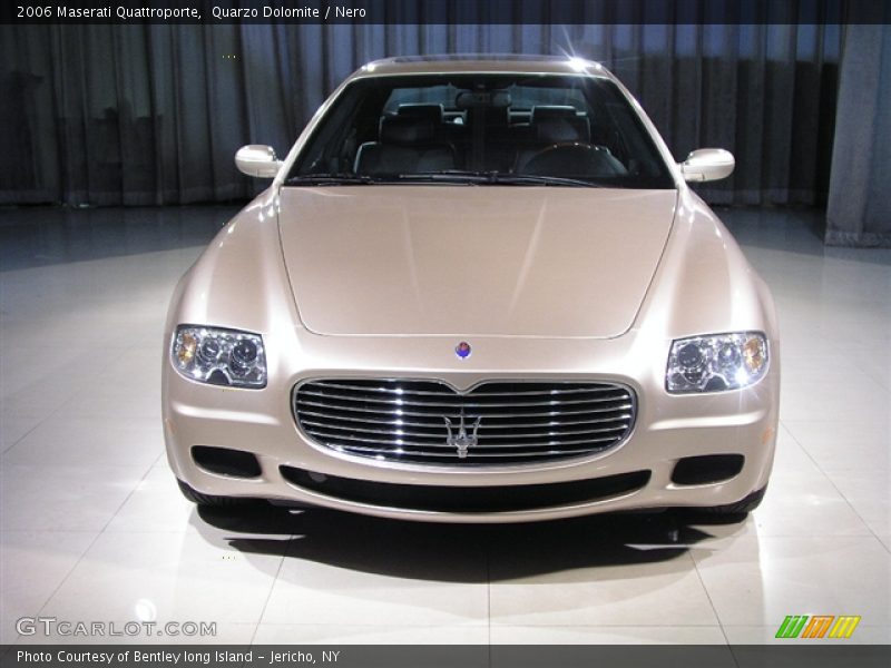 Quarzo Dolomite / Nero 2006 Maserati Quattroporte