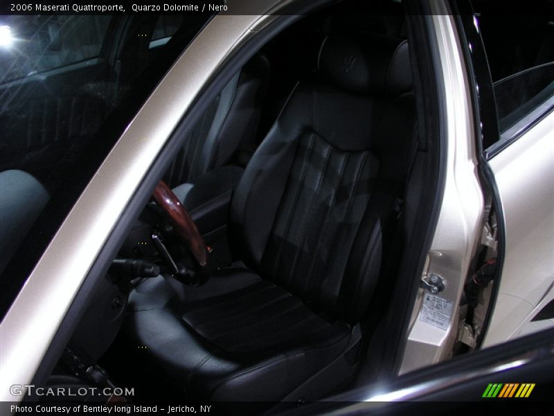 Quarzo Dolomite / Nero 2006 Maserati Quattroporte