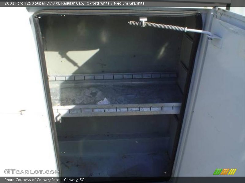 Oxford White / Medium Graphite 2001 Ford F250 Super Duty XL Regular Cab