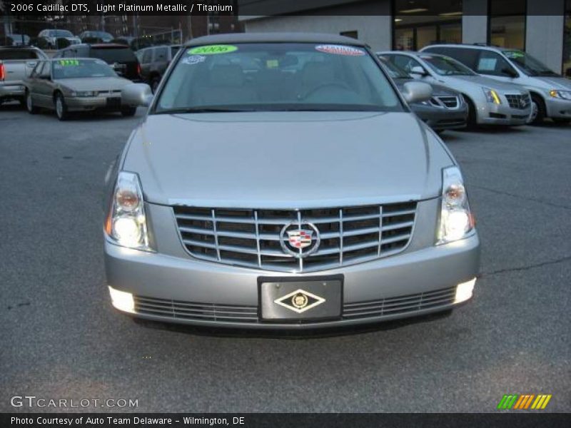 Light Platinum Metallic / Titanium 2006 Cadillac DTS