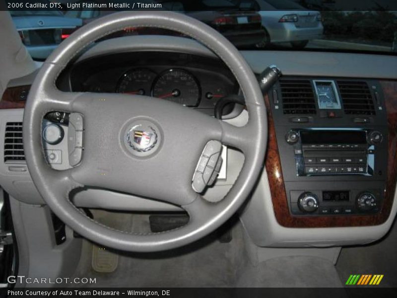 Light Platinum Metallic / Titanium 2006 Cadillac DTS