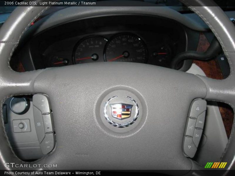 Light Platinum Metallic / Titanium 2006 Cadillac DTS