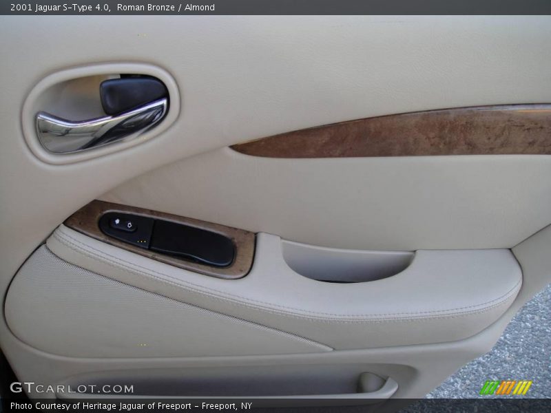 Roman Bronze / Almond 2001 Jaguar S-Type 4.0