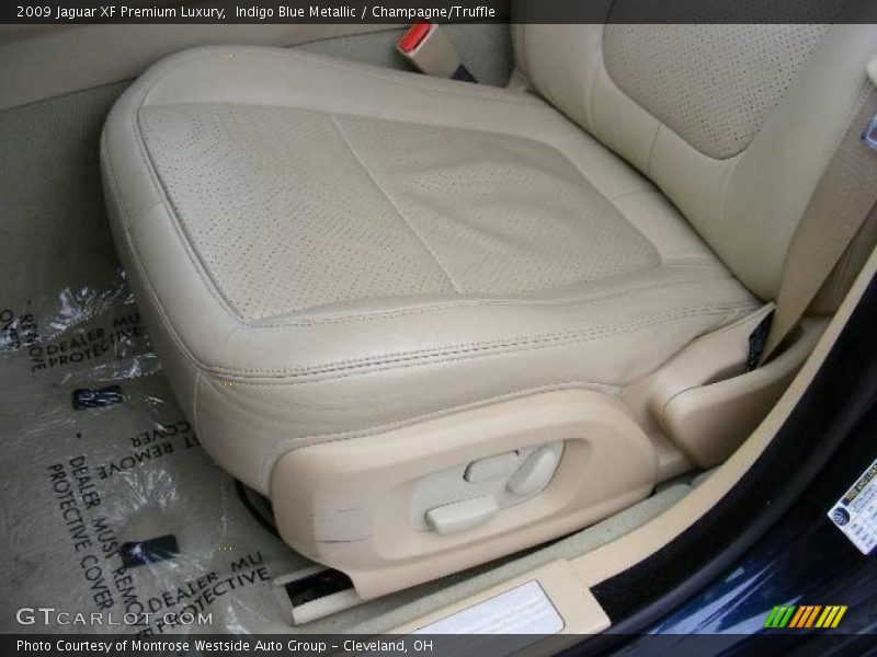 Indigo Blue Metallic / Champagne/Truffle 2009 Jaguar XF Premium Luxury