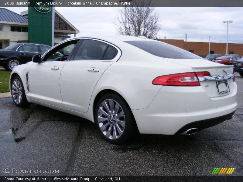 Porcelain White / Champagne/Truffle 2009 Jaguar XF Premium Luxury
