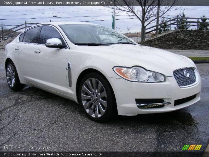 Porcelain White / Champagne/Truffle 2009 Jaguar XF Premium Luxury