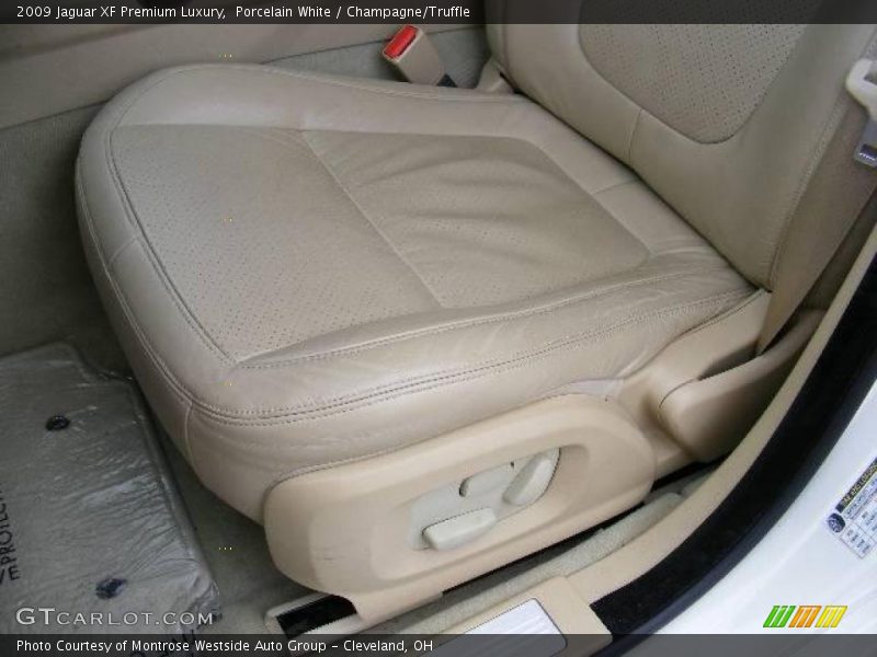 Porcelain White / Champagne/Truffle 2009 Jaguar XF Premium Luxury