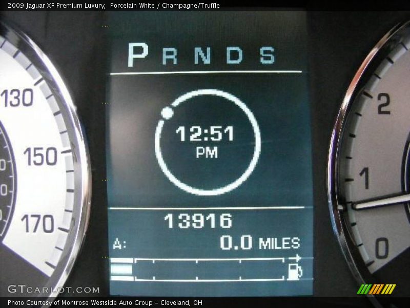 Porcelain White / Champagne/Truffle 2009 Jaguar XF Premium Luxury