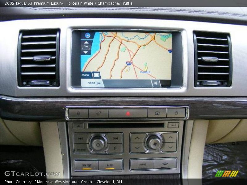 Porcelain White / Champagne/Truffle 2009 Jaguar XF Premium Luxury