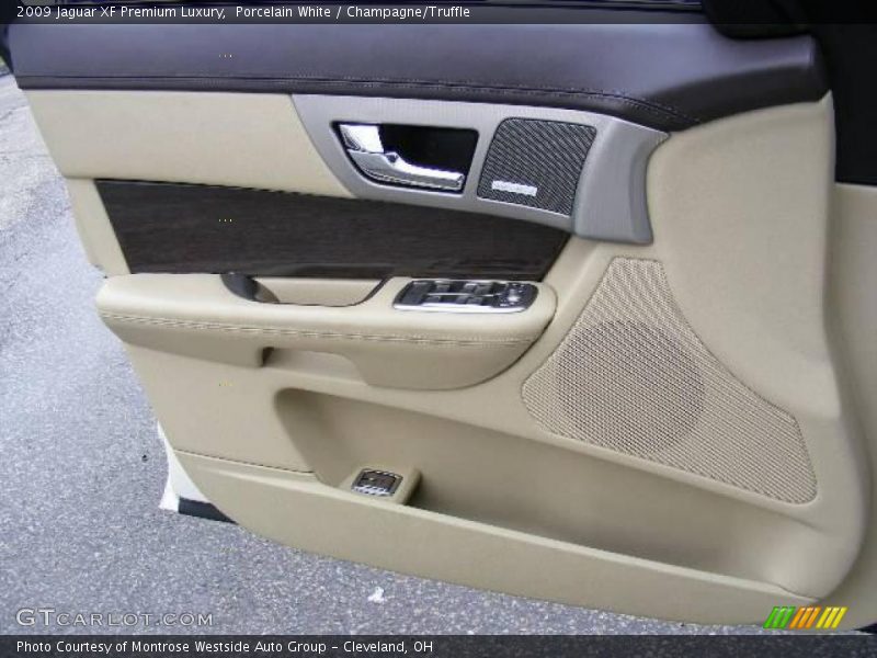 Porcelain White / Champagne/Truffle 2009 Jaguar XF Premium Luxury