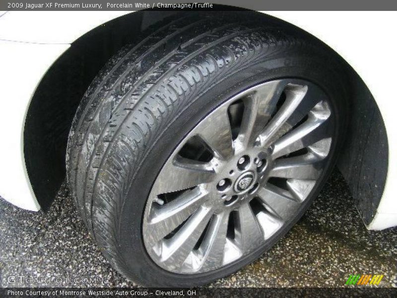 Porcelain White / Champagne/Truffle 2009 Jaguar XF Premium Luxury