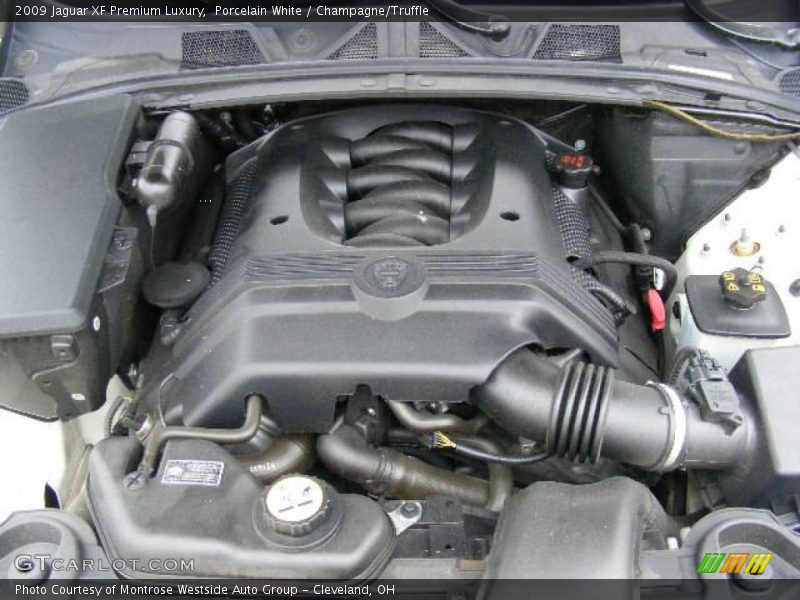 Porcelain White / Champagne/Truffle 2009 Jaguar XF Premium Luxury