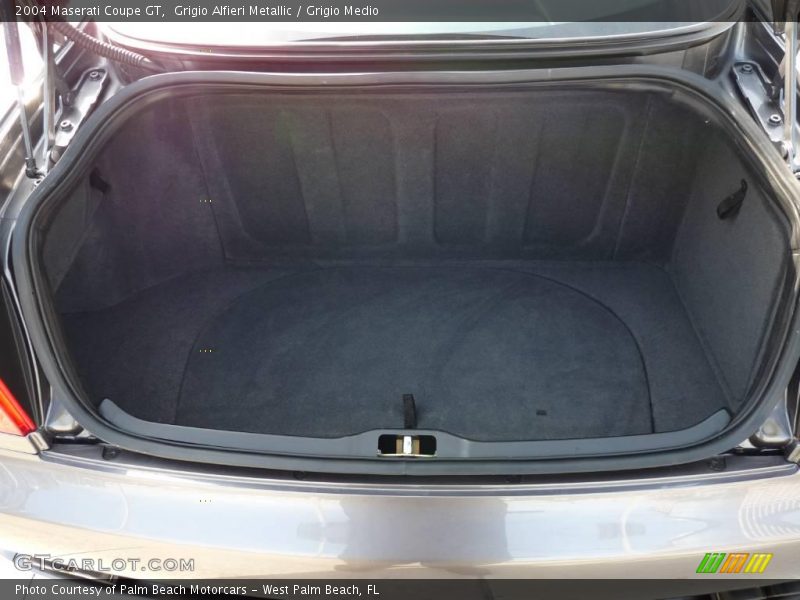 Grigio Alfieri Metallic / Grigio Medio 2004 Maserati Coupe GT