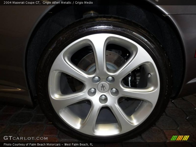 Grigio Alfieri Metallic / Grigio Medio 2004 Maserati Coupe GT