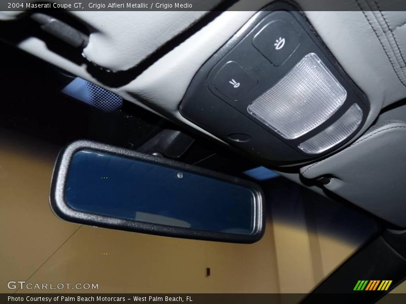 Grigio Alfieri Metallic / Grigio Medio 2004 Maserati Coupe GT