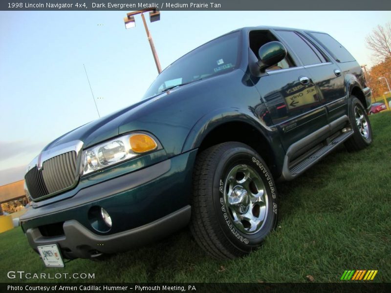 Dark Evergreen Metallic / Medium Prairie Tan 1998 Lincoln Navigator 4x4