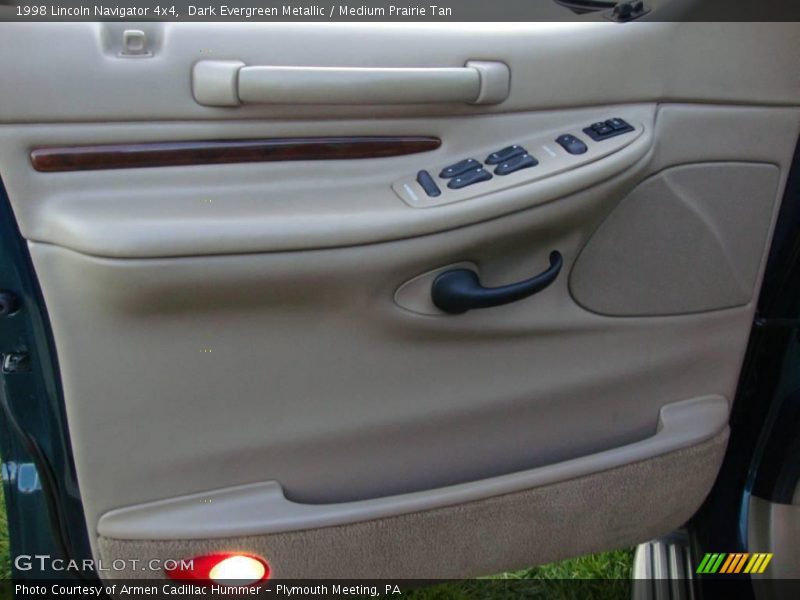 Dark Evergreen Metallic / Medium Prairie Tan 1998 Lincoln Navigator 4x4