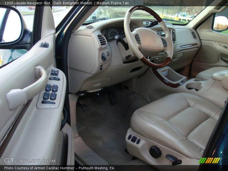Dark Evergreen Metallic / Medium Prairie Tan 1998 Lincoln Navigator 4x4