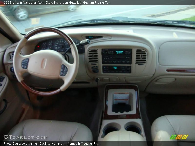 Dark Evergreen Metallic / Medium Prairie Tan 1998 Lincoln Navigator 4x4