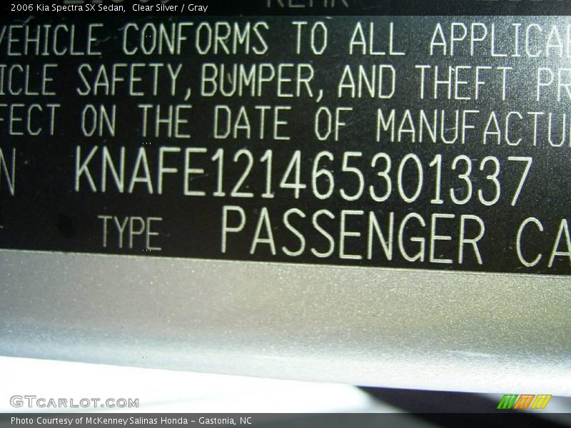 Clear Silver / Gray 2006 Kia Spectra SX Sedan