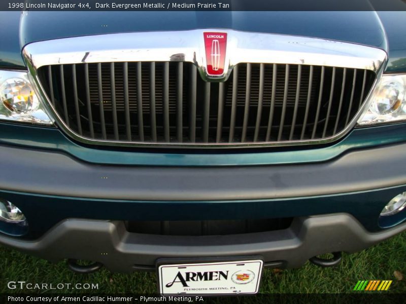 Dark Evergreen Metallic / Medium Prairie Tan 1998 Lincoln Navigator 4x4
