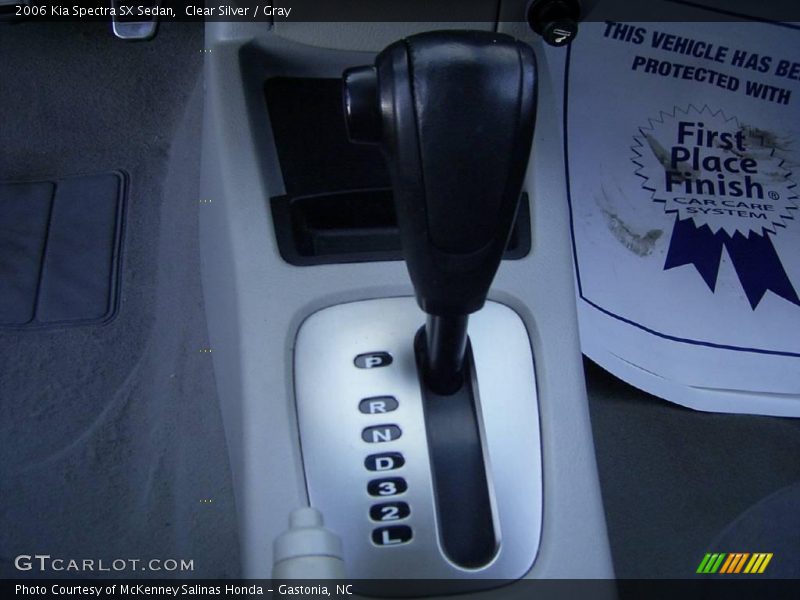 Clear Silver / Gray 2006 Kia Spectra SX Sedan