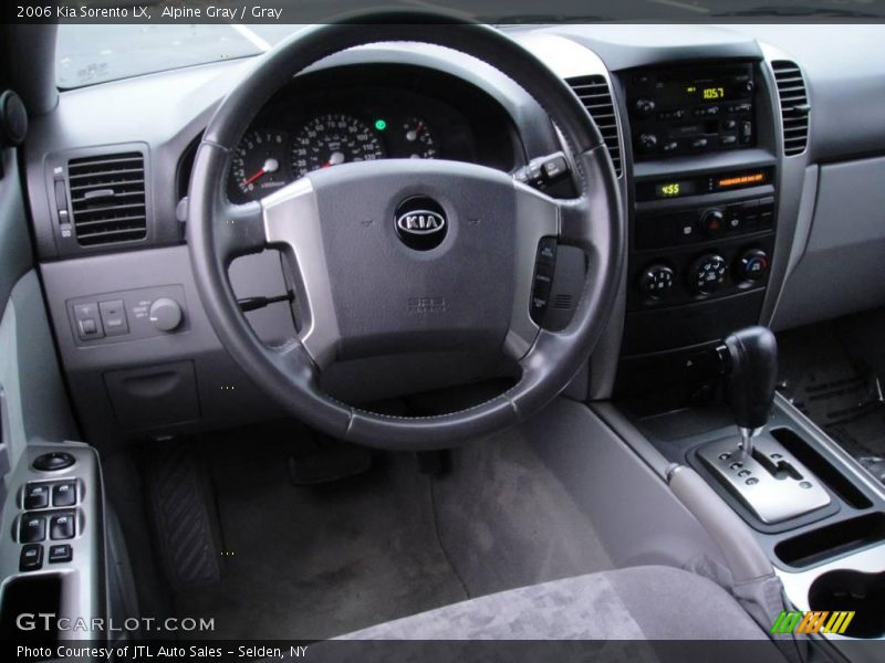 Alpine Gray / Gray 2006 Kia Sorento LX