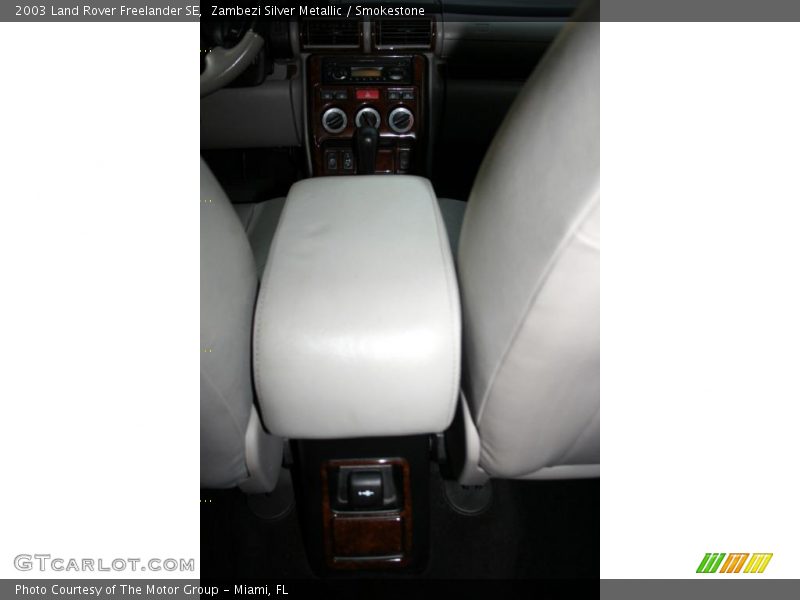 Zambezi Silver Metallic / Smokestone 2003 Land Rover Freelander SE