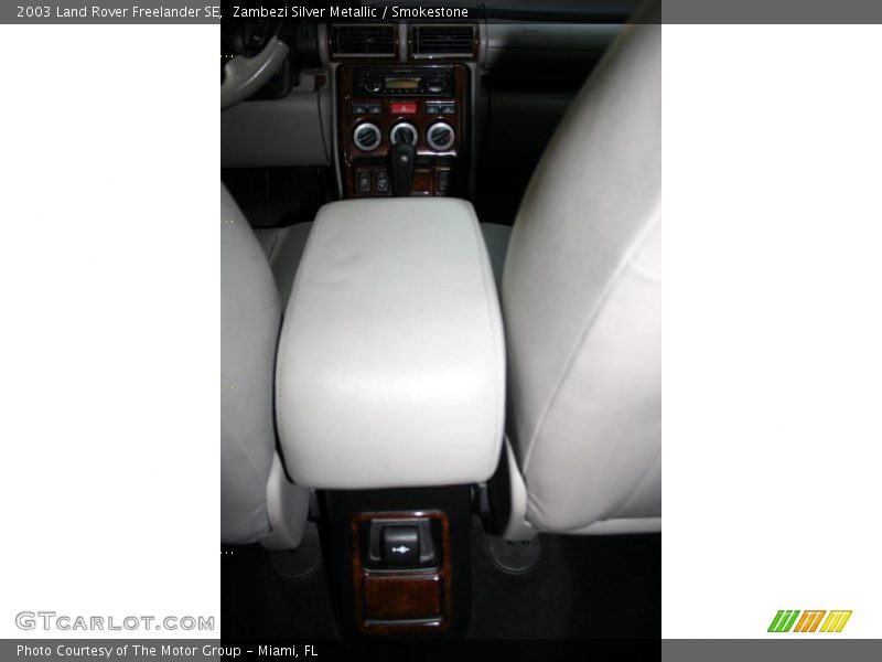 Zambezi Silver Metallic / Smokestone 2003 Land Rover Freelander SE