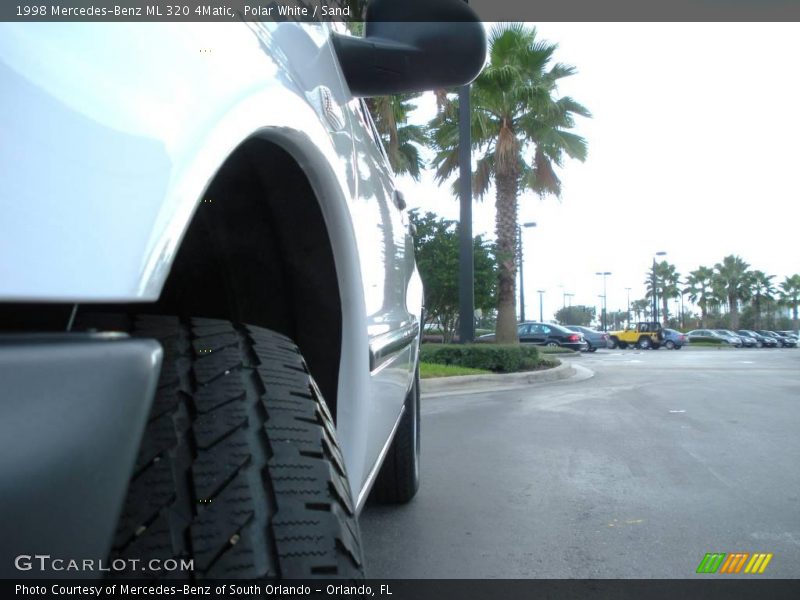 Polar White / Sand 1998 Mercedes-Benz ML 320 4Matic