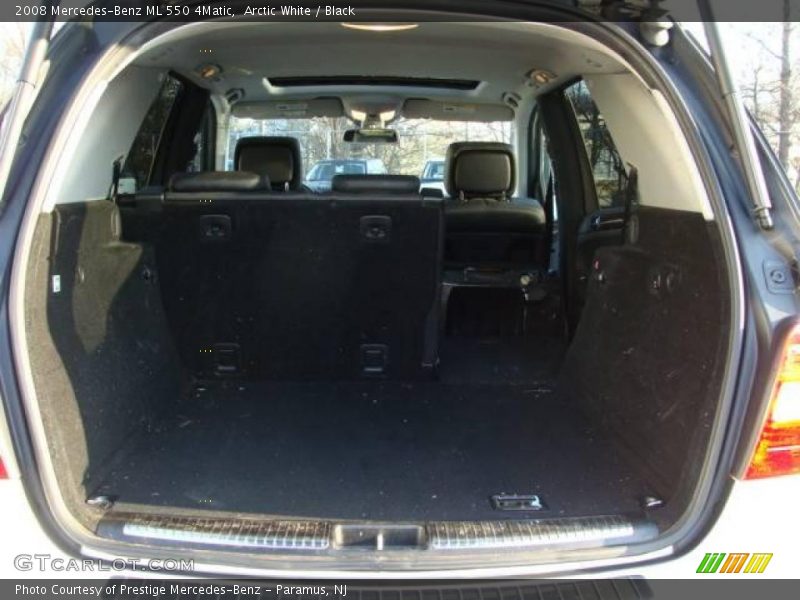 Arctic White / Black 2008 Mercedes-Benz ML 550 4Matic