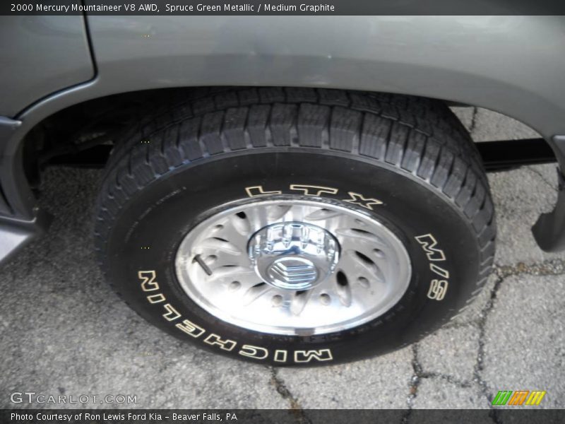 Spruce Green Metallic / Medium Graphite 2000 Mercury Mountaineer V8 AWD