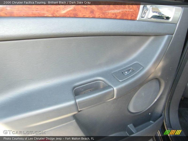 Brilliant Black / Dark Slate Gray 2006 Chrysler Pacifica Touring