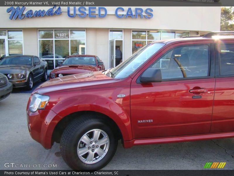 Vivid Red Metallic / Black 2008 Mercury Mariner V6