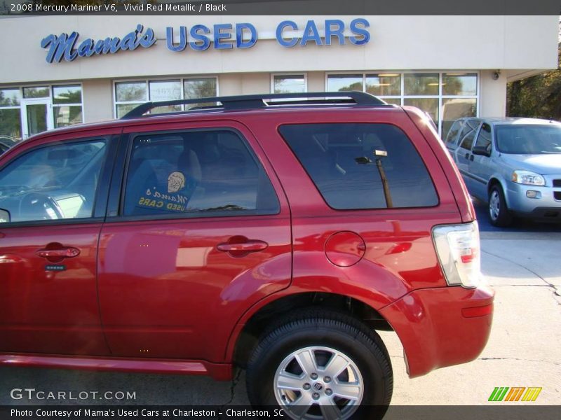 Vivid Red Metallic / Black 2008 Mercury Mariner V6
