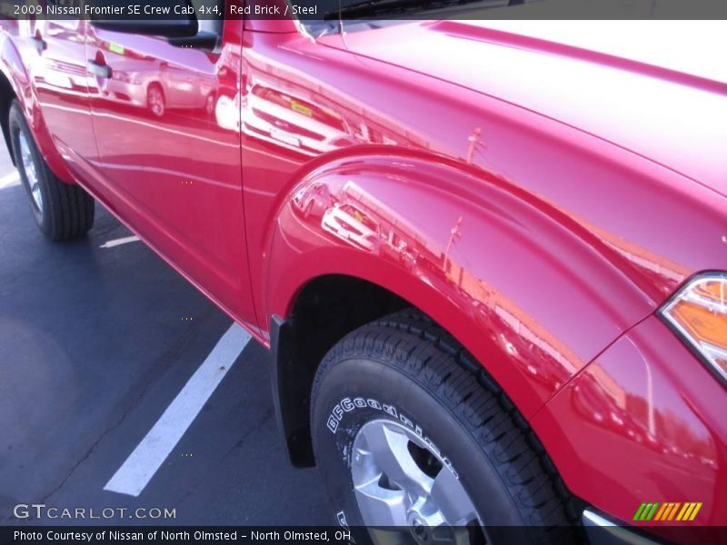 Red Brick / Steel 2009 Nissan Frontier SE Crew Cab 4x4