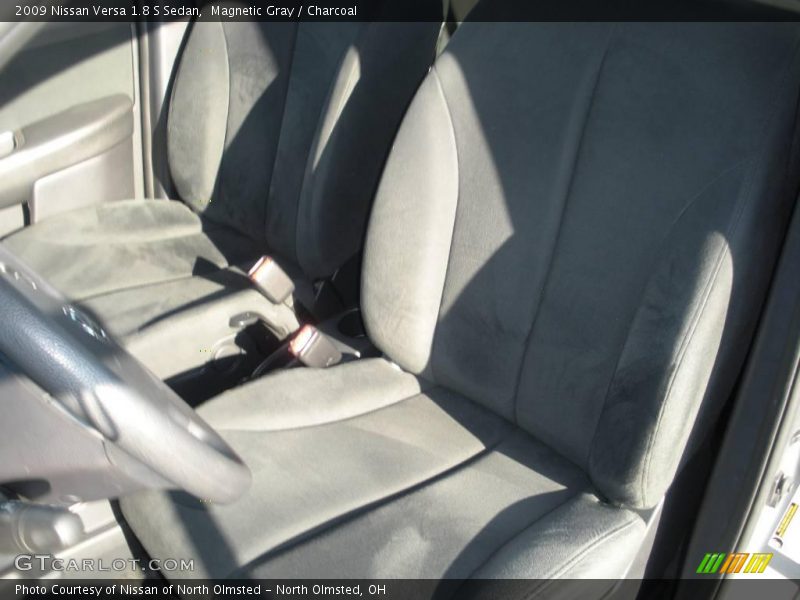Magnetic Gray / Charcoal 2009 Nissan Versa 1.8 S Sedan