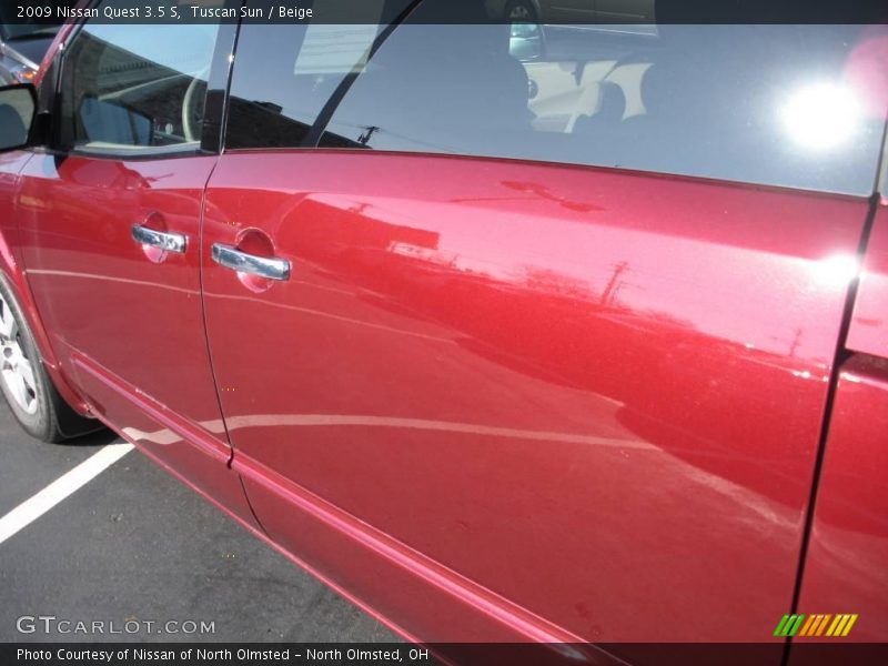 Tuscan Sun / Beige 2009 Nissan Quest 3.5 S