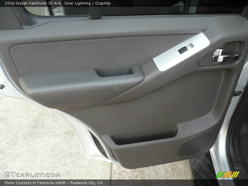 Silver Lightning / Graphite 2009 Nissan Pathfinder SE 4x4
