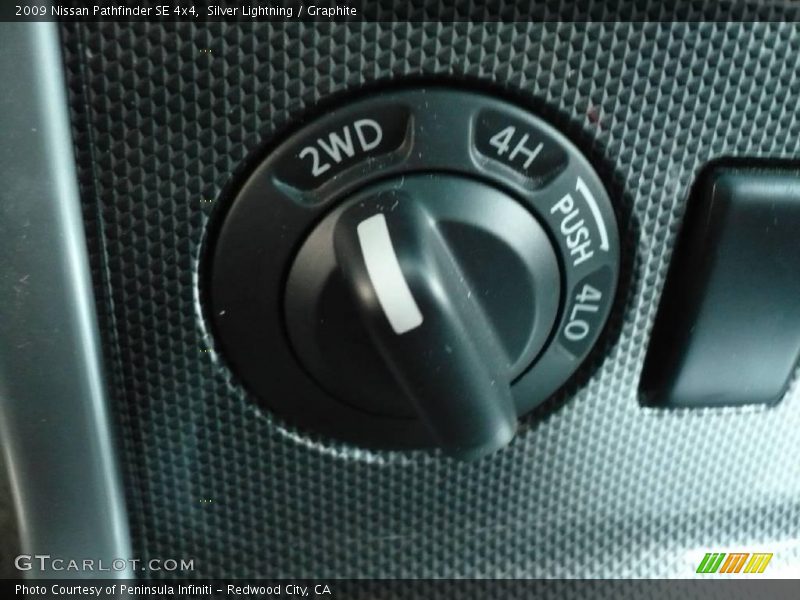 Silver Lightning / Graphite 2009 Nissan Pathfinder SE 4x4
