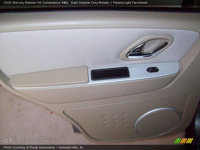 Dark Shadow Grey Metallic / Pebble/Light Parchment 2005 Mercury Mariner V6 Convenience 4WD
