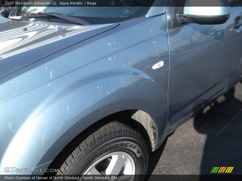 Aqua Metallic / Beige 2007 Mitsubishi Outlander LS