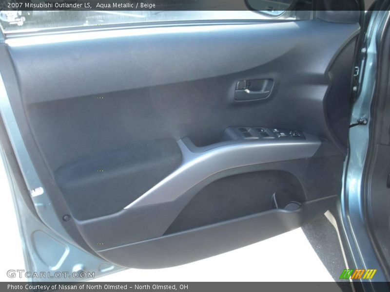 Aqua Metallic / Beige 2007 Mitsubishi Outlander LS