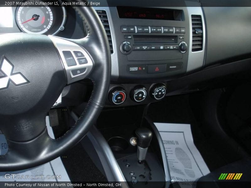 Aqua Metallic / Beige 2007 Mitsubishi Outlander LS