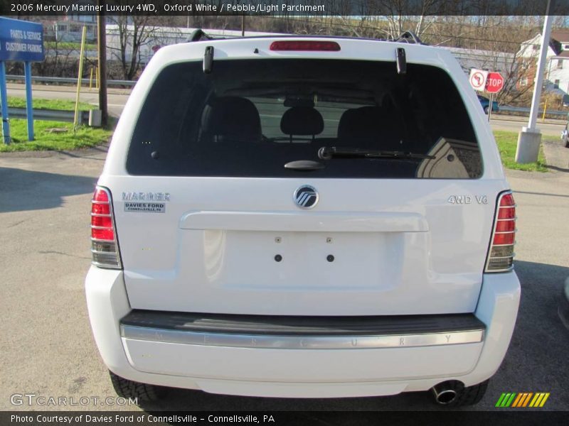 Oxford White / Pebble/Light Parchment 2006 Mercury Mariner Luxury 4WD