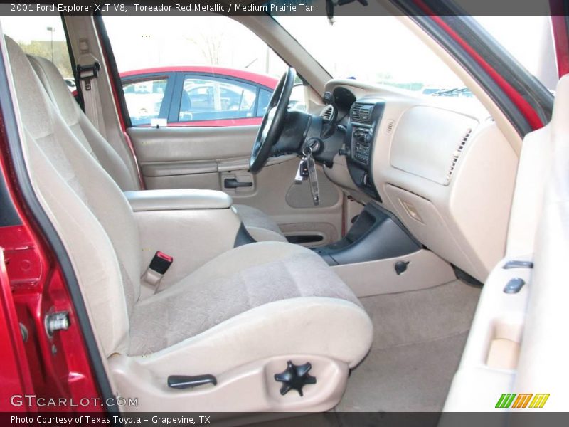 Toreador Red Metallic / Medium Prairie Tan 2001 Ford Explorer XLT V8